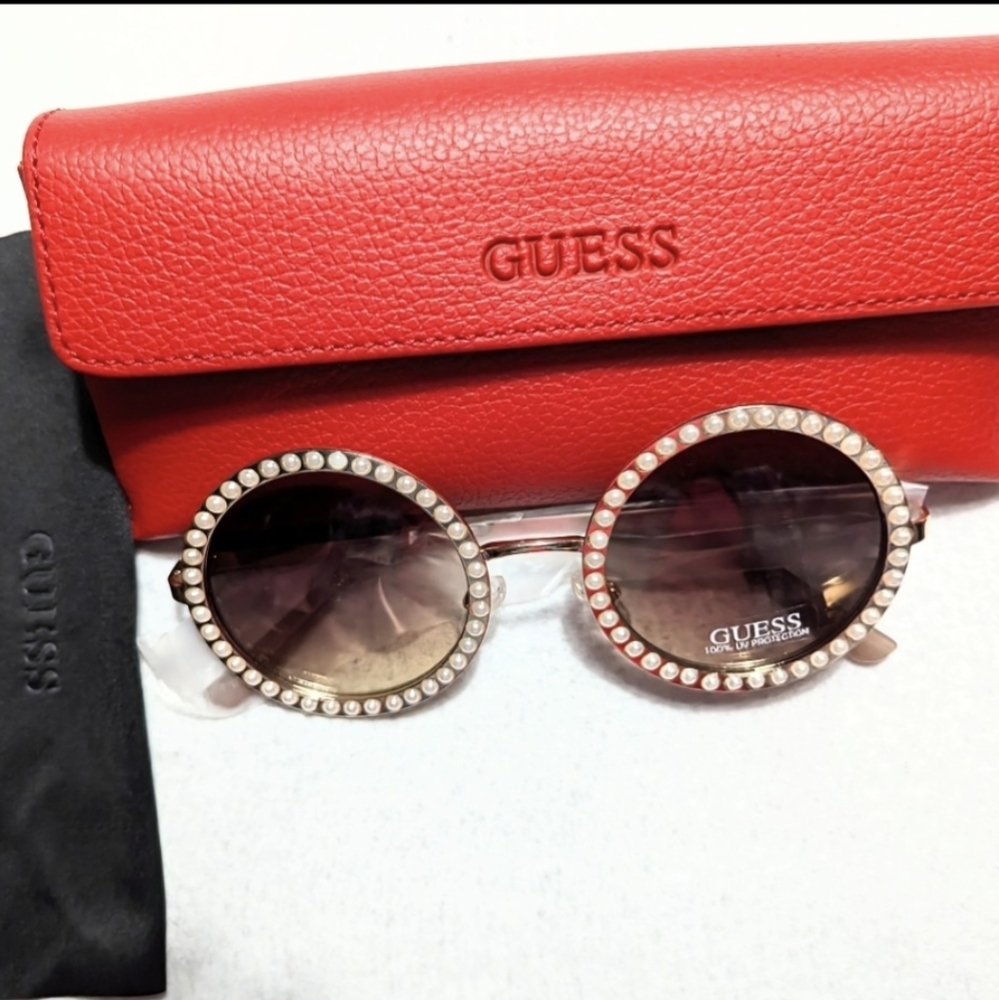 Guess Chic Sunglasses Pearl White Girly Gold Lense Red Guess Glasses Case - Picture 7 of 12
